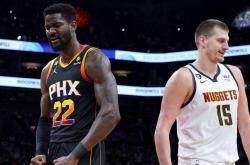 乐鱼体育下载-包含艾顿沉稳发挥，太阳遭遇惨败的词条