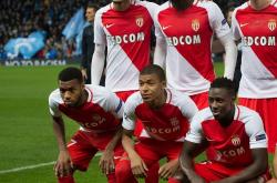 乐鱼体育教练-姆巴佩PK亚马尔新！勇夺胜利，欧冠赛场再上榜！的简单介绍