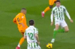 乐鱼体育视频-包含马竞主场完胜，继续领跑积分榜的词条