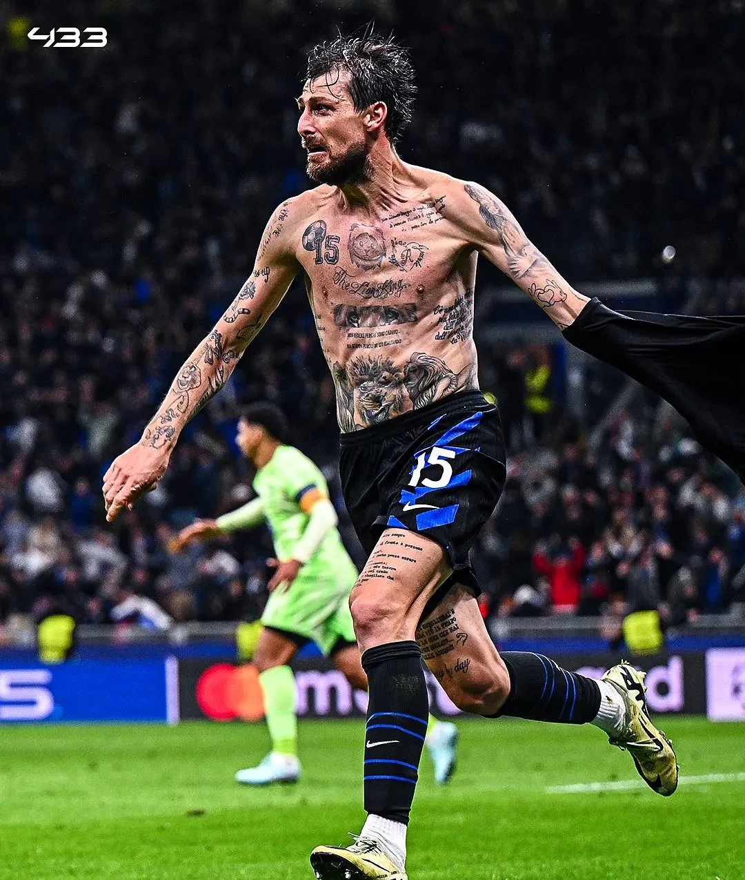 巴萨小胜AC米兰:梅西传射登贝莱绝杀 巴萨小胜AC米兰:梅西传射登贝莱绝杀