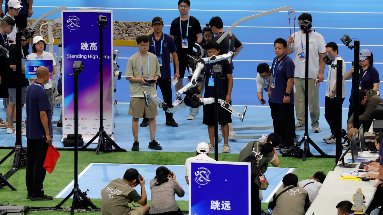 跳高项目中选手挑战极限获胜的简单介绍