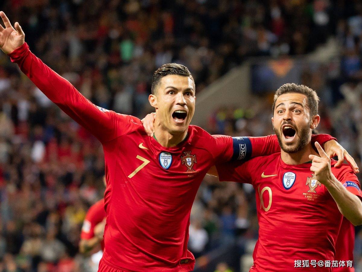 比利时掀翻俄罗斯，成功保持不败战绩