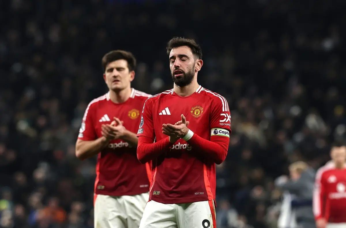 热刺主场终结曼联连胜,保住英超榜首位置! 热刺主场终结曼联连胜,保住英超榜首位置!